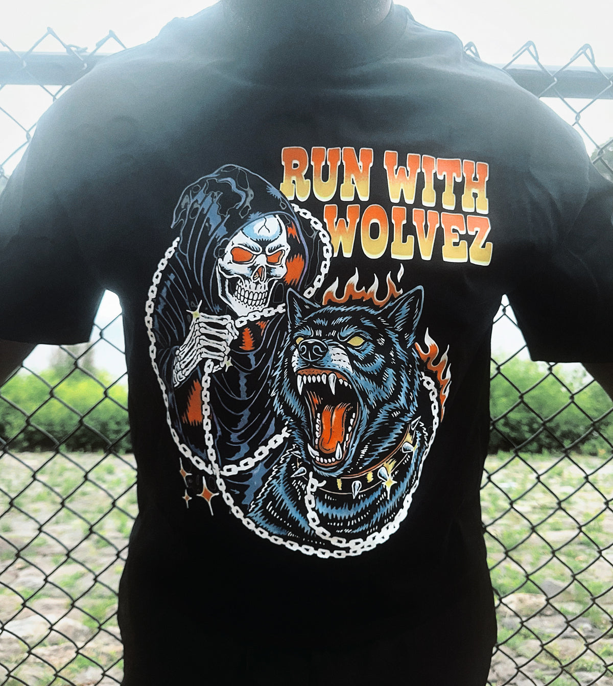 RUN WITH WOLVEZ SKELLYS BFF TSHIRT